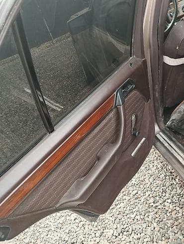 sl 55: Mercedes-Benz W124: 1993 г., 2.3 л, Механика, Бензин, Седан — 8