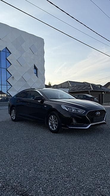 Hyundai Sonata: 2019 г., 2 л, Автомат, Газ, Седан