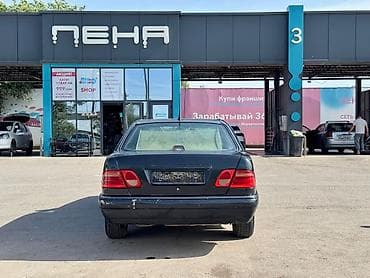 210: Mercedes-Benz E-Class: 1996 г., 2.3 л, Механика, Бензин, Седан — 5