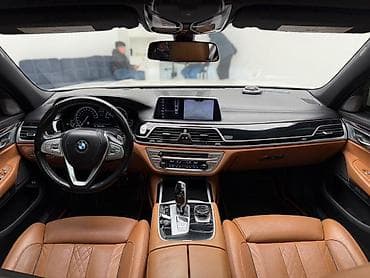 моторное масло 10w40 цена в бишкеке: BMW 7 series: 2018 г., 3 л, Автомат, Бензин, Седан — 9