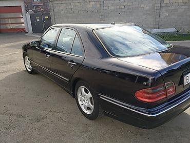Mercedes-Benz E-Class: 2001 г., 2.8 л, Автомат, Бензин, Седан — 5