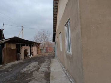 куплю дом в александровке: Дом, 70 м², 4 комнаты, Собственник — 2