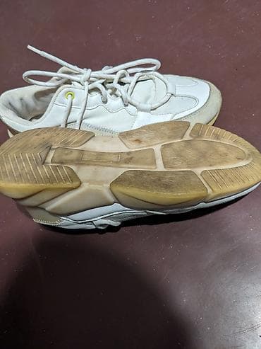 Личные вещи: Кроссовки, 39, Adidas, Б/у, цвет - Белый — 2