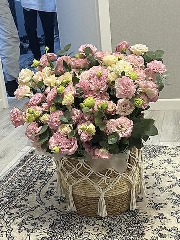 летний душ каркас: Продаю пышный букет получила вчера ночью Пышный букет из садовых — 4