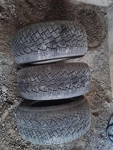 mersedes actros: Шины бу в хорошем состоянии цена не дорого - Размер: 215/55 R16. - — 2