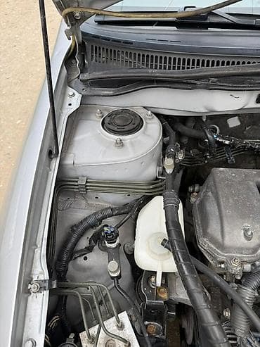 радиатор рф3: Toyota Allex: 2003 г., 1.5 л, Бензин, Хэтчбэк — 9