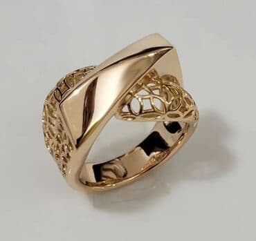 золотой лом: Золотые украшения, проба 585° В комплекте представлены несколько — 6