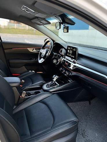 byd plus: Kia K3: 2020 г., 1.6 л, Робот, Бензин, Седан — 8