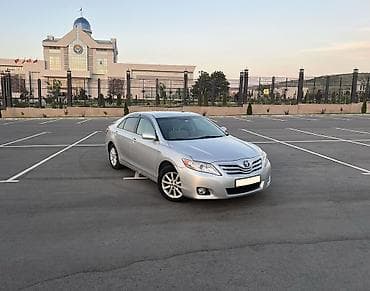 Toyota Camry: 2009 г., 2.5 л, Автомат, Бензин, Седан