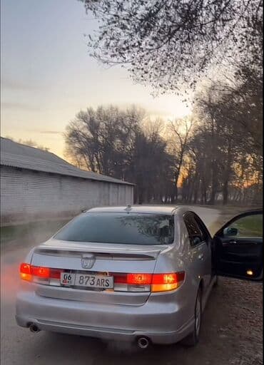 продаю домкрат: Honda Inspire: 2003 г., 3 л, Автомат, Бензиновая, Седан — 8