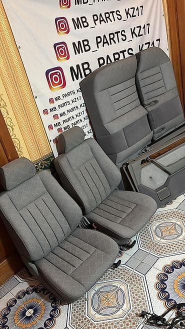 Детали салона: Комплект сидений, Велюр, Mercedes-Benz 1994 г., Б/у, Оригинал, Германия — 1