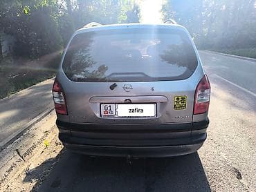 70 европеец: Opel Zafira: 2003 г., 2 л, Механика, Дизель, Минивэн — 3