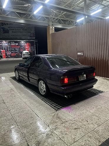 бмв m3: BMW 5 series: 1991 г., 3 л, Механика, Бензин, Седан — 10