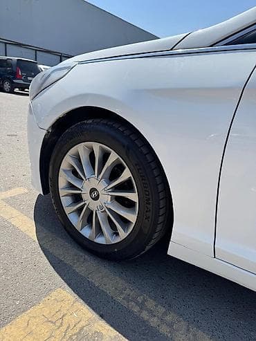 Hyundai Sonata: 2016 г., 0.2 л, Автомат, Бензин, Седан at lalafo.kg Hyundai Sonata: 2016 г., 0.2 л, Автомат, Бензин, Седан