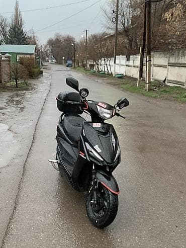 скуто: Тип скутера Yamaha, 125 куб. см, Бензин, Б/у — 1