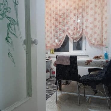 отель бишкеке: 2 комнаты, 49 м², 105 серия, 2 этаж — 2