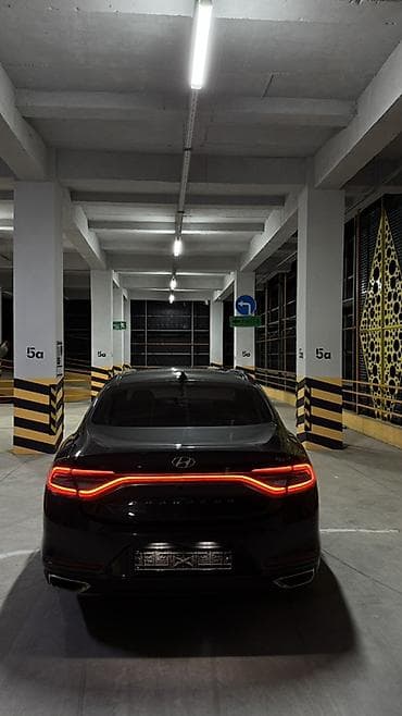 Продажа авто: Hyundai Grandeur: 2019 г., 2.4 л, Гибрид, Седан — 5