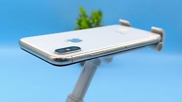 IPhone Xs, Б/у, 64 ГБ, Белый, Чехол, 74 % — 2
