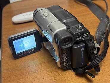 мультимедия: Видеокамера Sony Handycam Video8 (Hi8) - Формат записи: Video8/Hi8 — — 2