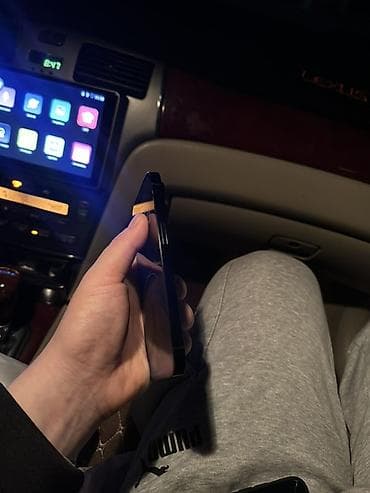 Apple iPhone: IPhone 14 Pro, Б/у, Черный, Кабель — 4