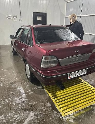 Продажа авто: Daewoo Nexia: 2002 г., 1.6 л, Механика, Бензин, Седан — 1