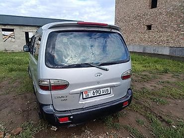 byd авто: Hyundai H-1: 2007 г., 2.5 л, Автомат, Дизель, Минивэн — 9