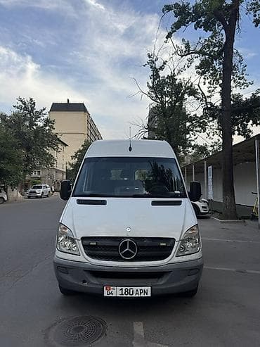 Продаю спринтере Рекс коротыш W906 Год 2007 Пробекд 425.000 — 2