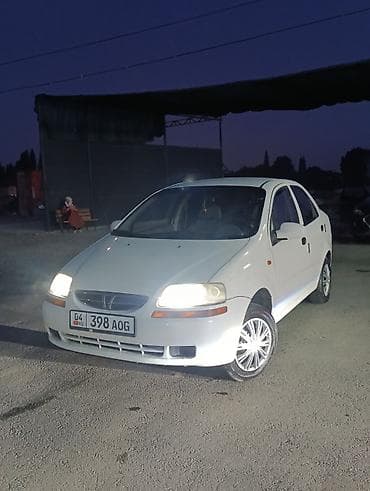 nissan maxima: Daewoo Kalos: 2002 г., 1.5 л, Механика, Бензин, Седан — 3