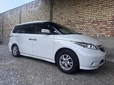 mini v свечи цена: Honda Elysion: 2004 г., Минивэн — 5