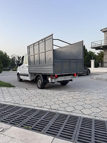 дверные обшивки на спринтер: Mercedes-Benz Спринтер: 2009 г., 2.7 л, Механика, Дизель — 6