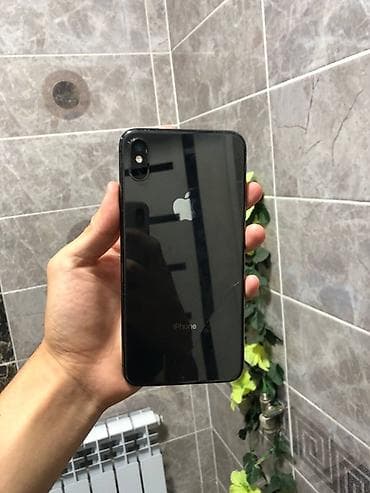 mac studio: IPhone Xs Max, Б/у, 256 ГБ, Space Gray, Зарядное устройство, Чехол, 100 % — 2