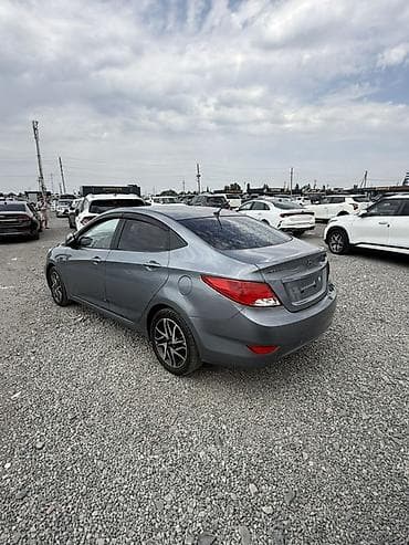 Hyundai Accent: 2019 г., 1.4 л, Автомат, Бензин, Седан — 3