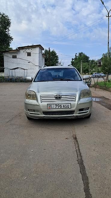 Унаа сатуу: Toyota Avensis: 2004 г., 2 л, Кол менен иштөөчү, Дизель, Универсал — 3