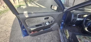 Nissan Almera: 1999 г., Механика, Седан — 2