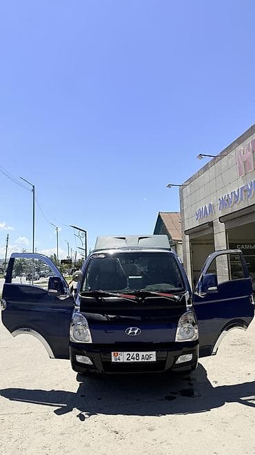 Продажа авто: Hyundai Porter: 2018 г., 2.5 л, Автомат, Дизель — 2