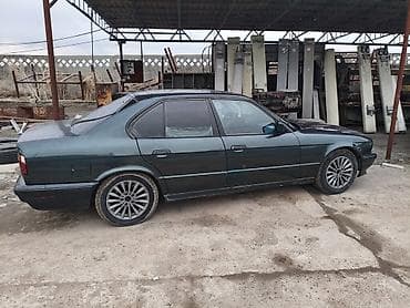 бмв м40: BMW 520: 1991 г., 2 л, Механика, Бензин, Седан — 6