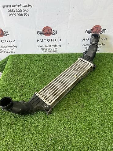 Автозапчасти: Интеркулер для Mercedes-Benz C-Class W202, двигатель M111E23, год — 1