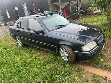 Mercedes-Benz C-Class: 1995 г., 1.8 л, Механика, Бензин, Седан