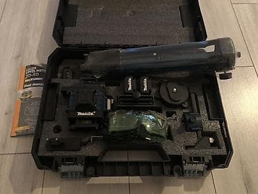 студийная лампа: Лазерный уровень Makita 3D/4D MaxLight в фирменном кейсе — 3