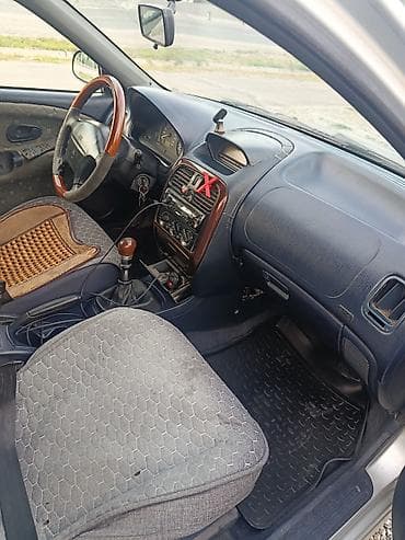 авто каран: Mitsubishi Carisma: 2000 г., 1.6 л, Механика, Бензин, Хэтчбэк — 1
