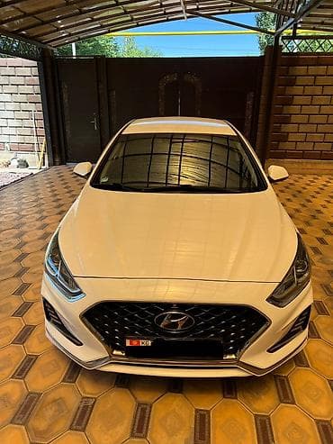 Продажа авто: Hyundai Sonata: 2022 г., Автомат, Газ, Седан — 4