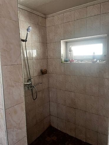 продается сад: Небольшой садовый домик с печным отоплением, сдается в аренду, с — 6