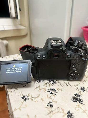 canon 5d mark 3: Зеркальная камера Canon EOS 700D (корпус) + два объектива Canon EF‑S — 2