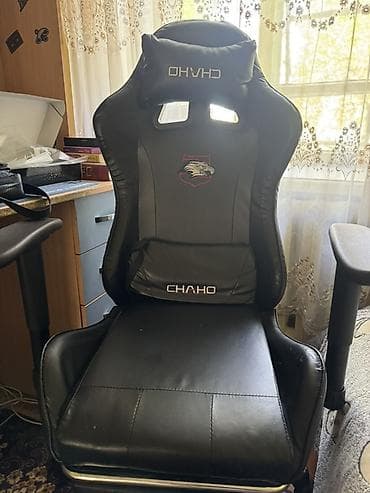 Игровые кресла: Игровое кресло, С колесиками, цвет - Черный, Экокожа — 1