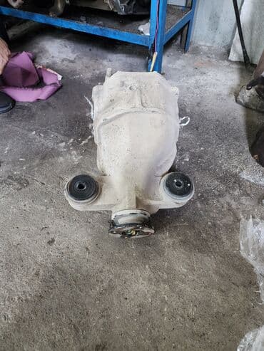 срочно в связи с переездом: Арткы редуктор Toyota 2005 г., Колдонулган, Оригинал, Жапония — 1