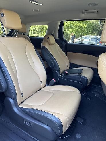 Продажа авто: Kia Carnival: 2021 г., 2.2 л, Автомат, Дизель, Минивэн — 5