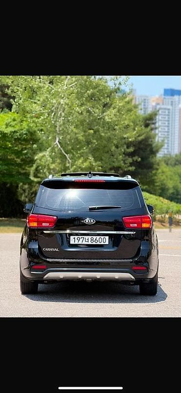 Kia Carnival: 2019 г., 2.2 л, Автомат, Дизель, Минивэн — 4
