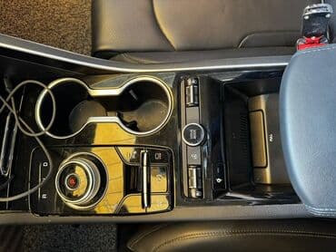 матиз 2 об 1: Kia K5: 2023 г., 2 л, Типтроник, Гибрид, Седан — 6