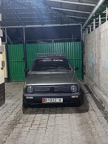 kia porter: Volkswagen Golf: 1988 г., 1.8 л, Механика, Бензин, Хэтчбэк — 1
