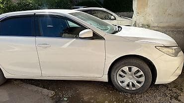 lexus es 2005: Toyota Camry: 2017 г., 2.4 л, Автомат, Газ, Седан — 2